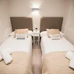 Conde De Gondomar 1 Apartamento *